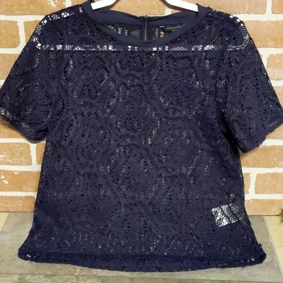 Banana Republic Women's Lace Blouse - Picture 1 of 4